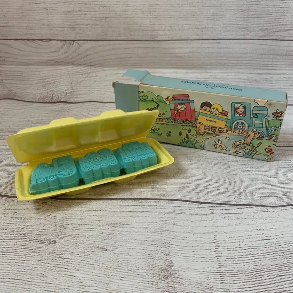 Vintage Avon Soap Train 1982 All Aboard Blue Snap Apart Set of 3 Soaps 1oz Each